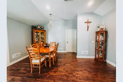 30W165 Estes Street, Naperville, IL 60563 - Photo 8