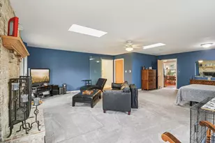 328 Brice Ave, Mundelein, IL 60060 - Photo 10