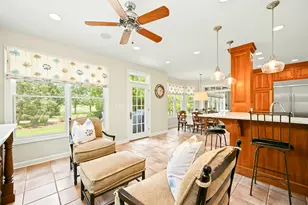 1028 Shady Ln, Glen Ellyn, IL 60137 - Photo 22