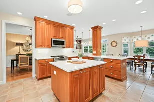 1028 Shady Ln, Glen Ellyn, IL 60137 - Photo 14