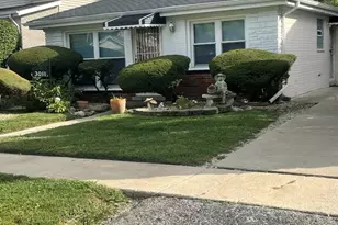 3011 140th Pl, Blue Island, IL 60406 - Photo 2