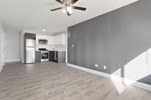 6758 N Sheridan Ave, Chicago, IL 60626 - Photo 8