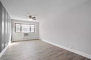 6758 N Sheridan Ave, Chicago, IL 60626 - Photo 4