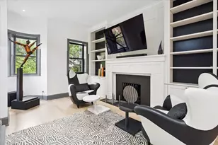 1318 N Astor St, Chicago, IL 60610 - Photo 56