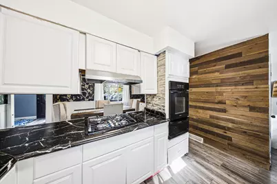 491 Maple Avenue, Carpentersville, IL 60110 - Photo 6