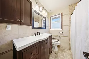 491 Maple Ave, Carpentersville, IL 60110 - Photo 20