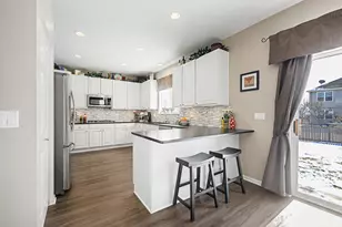 10429 Fleetwood St, Huntley, IL 60142 - Photo 16