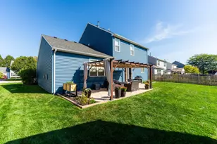 10429 Fleetwood St, Huntley, IL 60142 - Photo 50