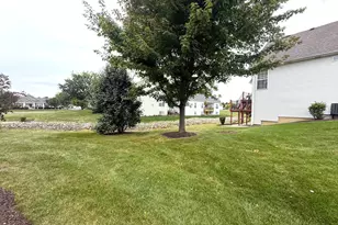 1604 Augusta Ln, Shorewood, IL 60404 - Photo 24