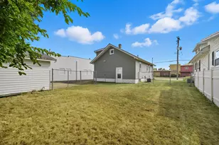 408 River Ln, Loves Park, IL 61111 - Photo 22