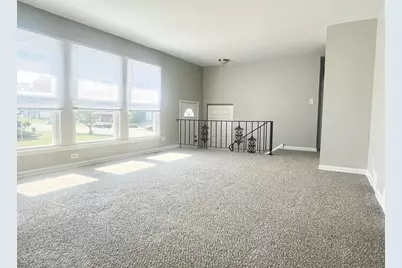 17613 Grandview Drive, Hazel Crest, IL 60429 - Photo 6