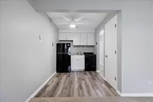 6212 W 64th Pl, Chicago, IL 60638 - Photo 14