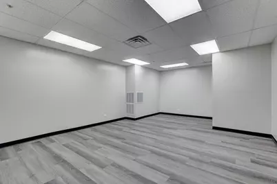 9825 W Roosevelt Road #101, Westchester, IL 60154 - Photo 18