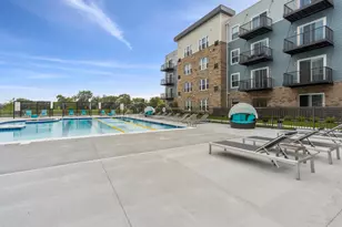 28295 Torch Pkwy, Warrenville, IL 60555 - Photo 40