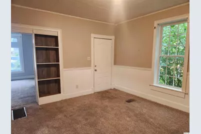 628 Spruce, Quincy, IL 62301 - Photo 2