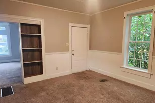 628 Spruce, Quincy, IL 62301 - Photo 2