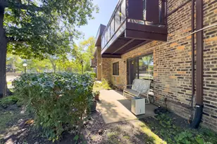 2632 N Windsor Dr, Arlington Heights, IL 60004 - Photo 26