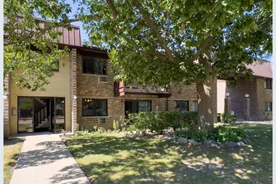 2632 N Windsor Drive #104, Arlington Heights, IL 60004 - Photo 2