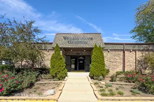 2632 N Windsor Dr, Arlington Heights, IL 60004 - Photo 28