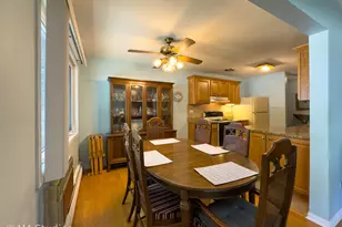 2632 N Windsor Dr, Arlington Heights, IL 60004 - Photo 10