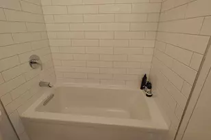 3200 N Lake Shore Dr, Chicago, IL 60657 - Photo 24