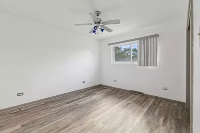 521 E 91st Street, Chicago, IL 60619 - Photo 8