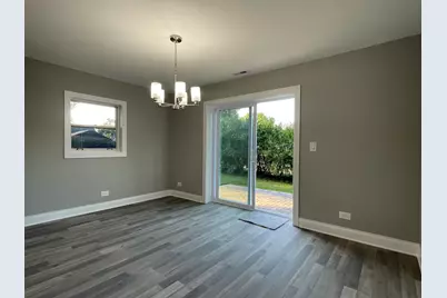 5547 S Peck Avenue, Countryside, IL 60525 - Photo 6