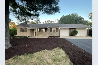 5547 S Peck Avenue, Countryside, IL 60525 - Photo 2