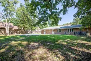 24016 S Walden Ln, Crete, IL 60417 - Photo 32