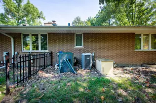 24016 S Walden Ln, Crete, IL 60417 - Photo 34