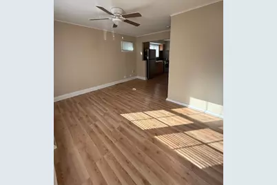 137 Independence Avenue, Joliet, IL 60433 - Photo 4