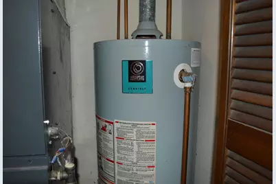 1701 Woodcrest Drive, Saint Anne, IL 60964 - Photo 34