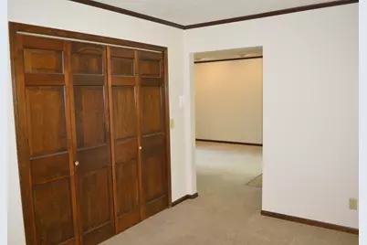 1701 Woodcrest Drive, Saint Anne, IL 60964 - Photo 14