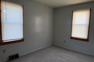 509 E 9th St, Rock Falls, IL 61071 - Photo 6