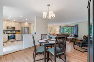 20698 N Eugene Ave, Lincolnshire, IL 60069 - Photo 6