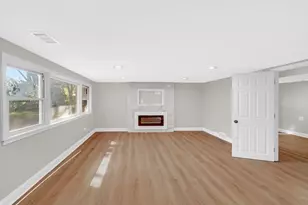 739 E 170th St, South Holland, IL 60473 - Photo 10