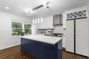 700 Fairfield Ln, Algonquin, IL 60102 - Photo 8