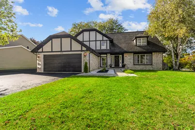 700 Fairfield Lane, Algonquin, IL 60102 - Photo 1