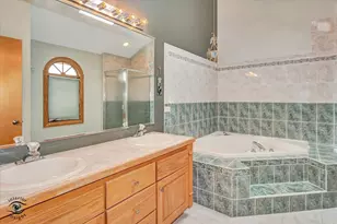 8543 Brookside Gln Dr, Tinley Park, IL 60487 - Photo 18