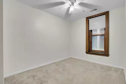 550 W Surf Street #115, Chicago, IL 60657 - Photo 14