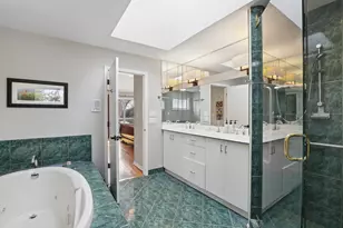 980 Half Day Rd, Highland Park, IL 60035 - Photo 24