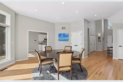 980 Half Day Road, Highland Park, IL 60035 - Photo 8