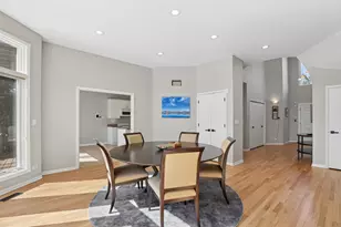 980 Half Day Rd, Highland Park, IL 60035 - Photo 8