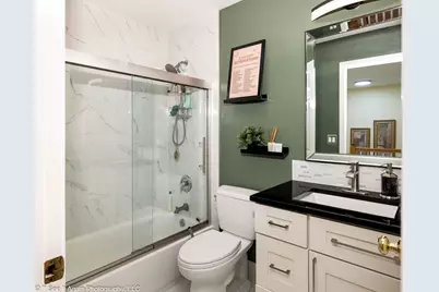 1705 Seward Street, Roselle, IL 60172 - Photo 16