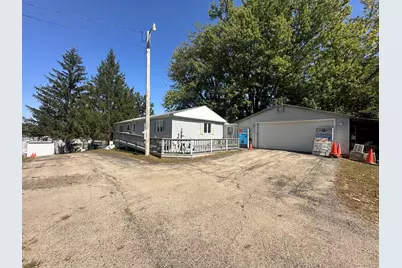 13629 Garden Plain Road, Morrison, IL 61270 - Photo 2