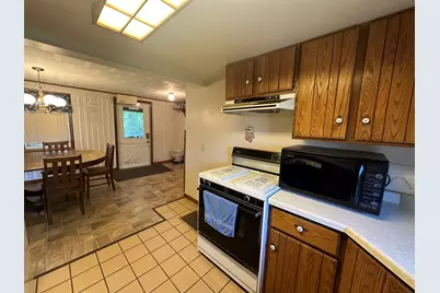 13629 Garden Plain Road, Morrison, IL 61270 - Photo 12