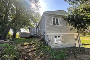 13629 Garden Plain Rd, Morrison, IL 61270 - Photo 4