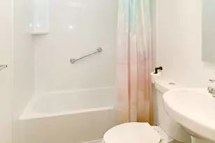 1004 S Pleasantview Dr, Tuscola, IL 61953 - Photo 8