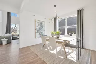 2607 Lawlor Ln, Naperville, IL 60564 - Photo 2