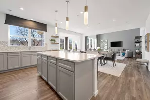 2607 Lawlor Ln, Naperville, IL 60564 - Photo 8